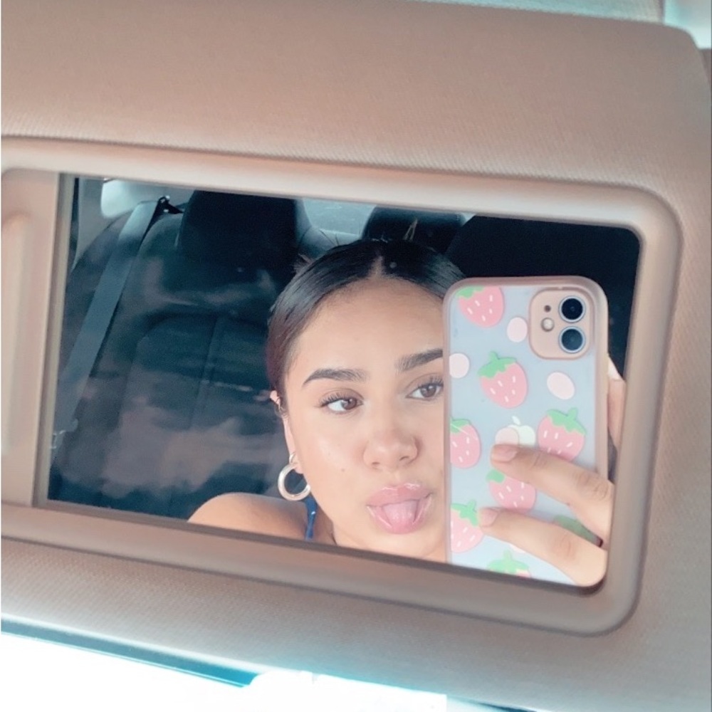 Meet your Posher, Paula